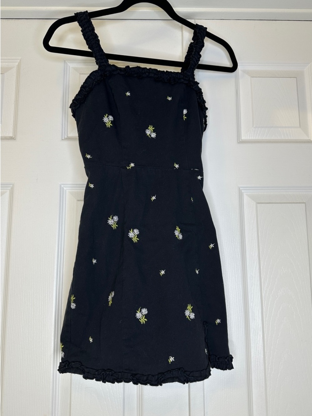 Urban Outfitters Cottagecore Floral Dress XS Navy Blue Ruffle Spring